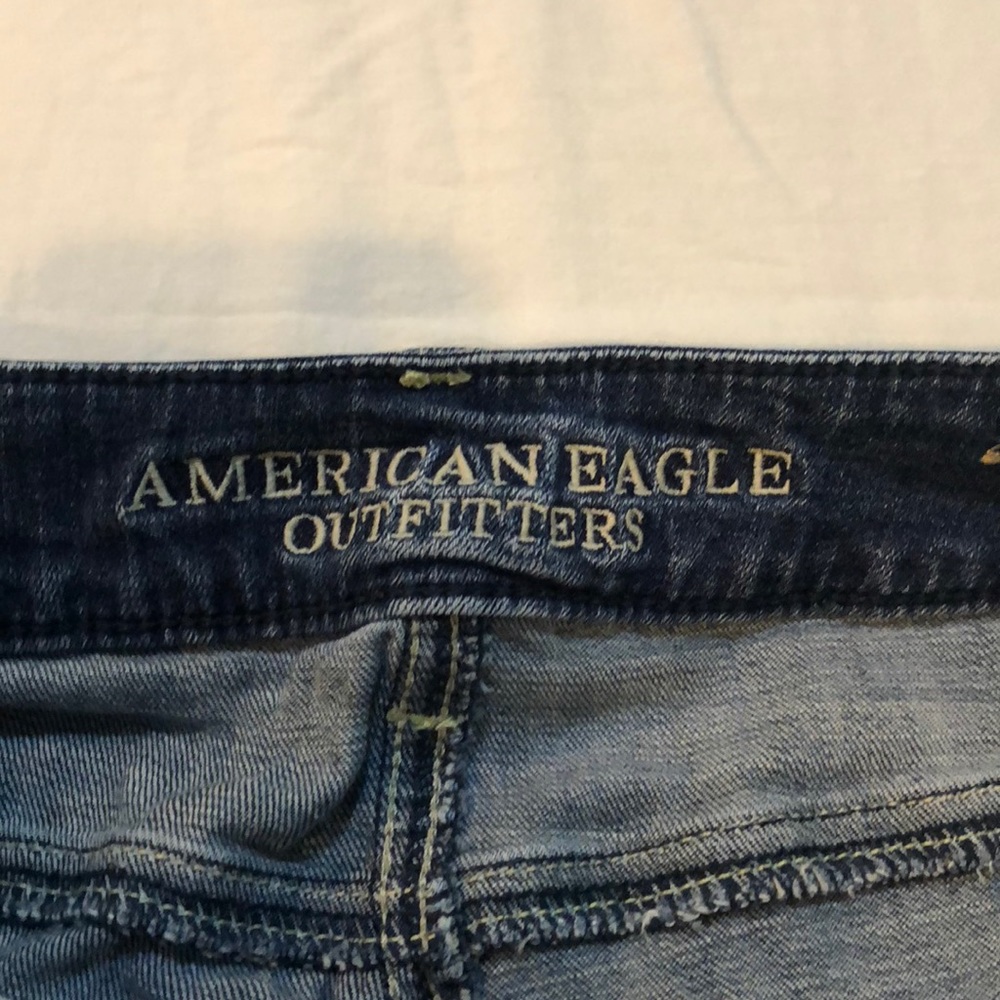 American Eagle straight leg super stretch jeans.